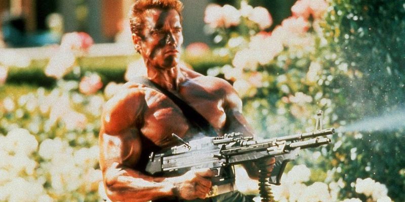 Commando (1985)